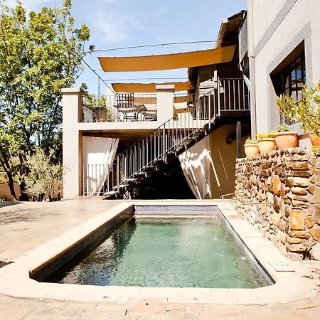 Olive Grove Guesthouse Windhoek Exterior foto