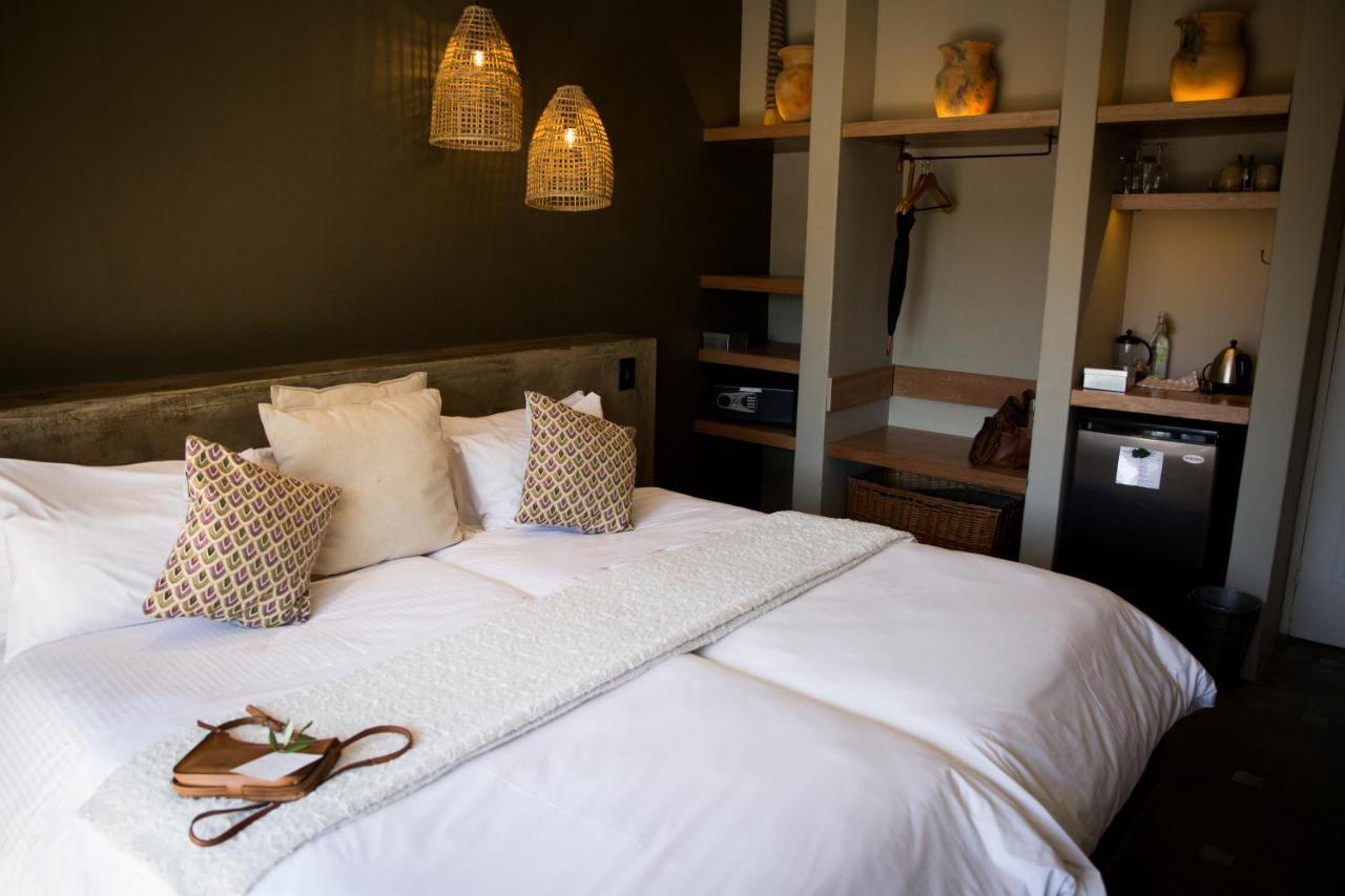 Olive Grove Guesthouse Windhoek Exterior foto