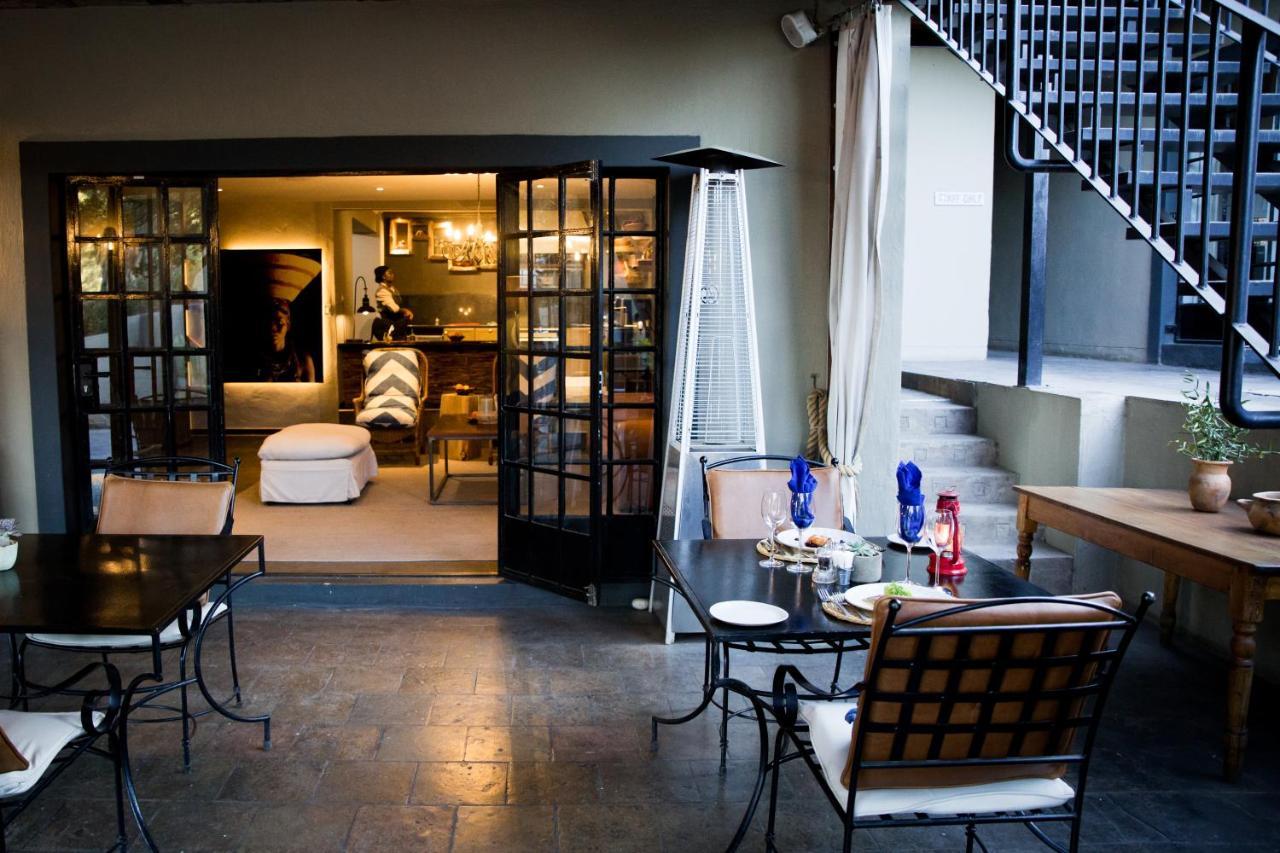 Olive Grove Guesthouse Windhoek Exterior foto